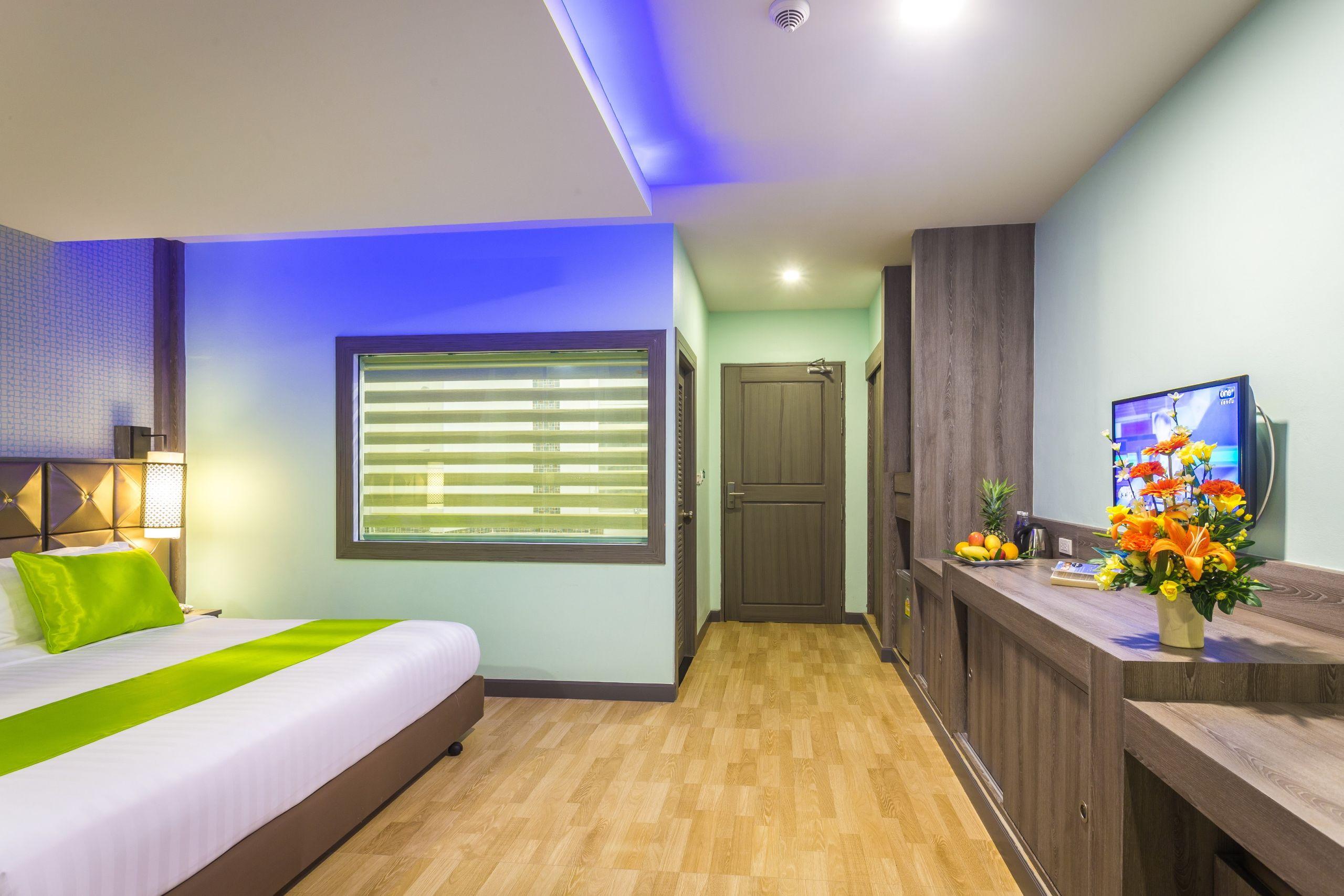 Add Plus Hotel & Spa Patong Eksteriør billede
