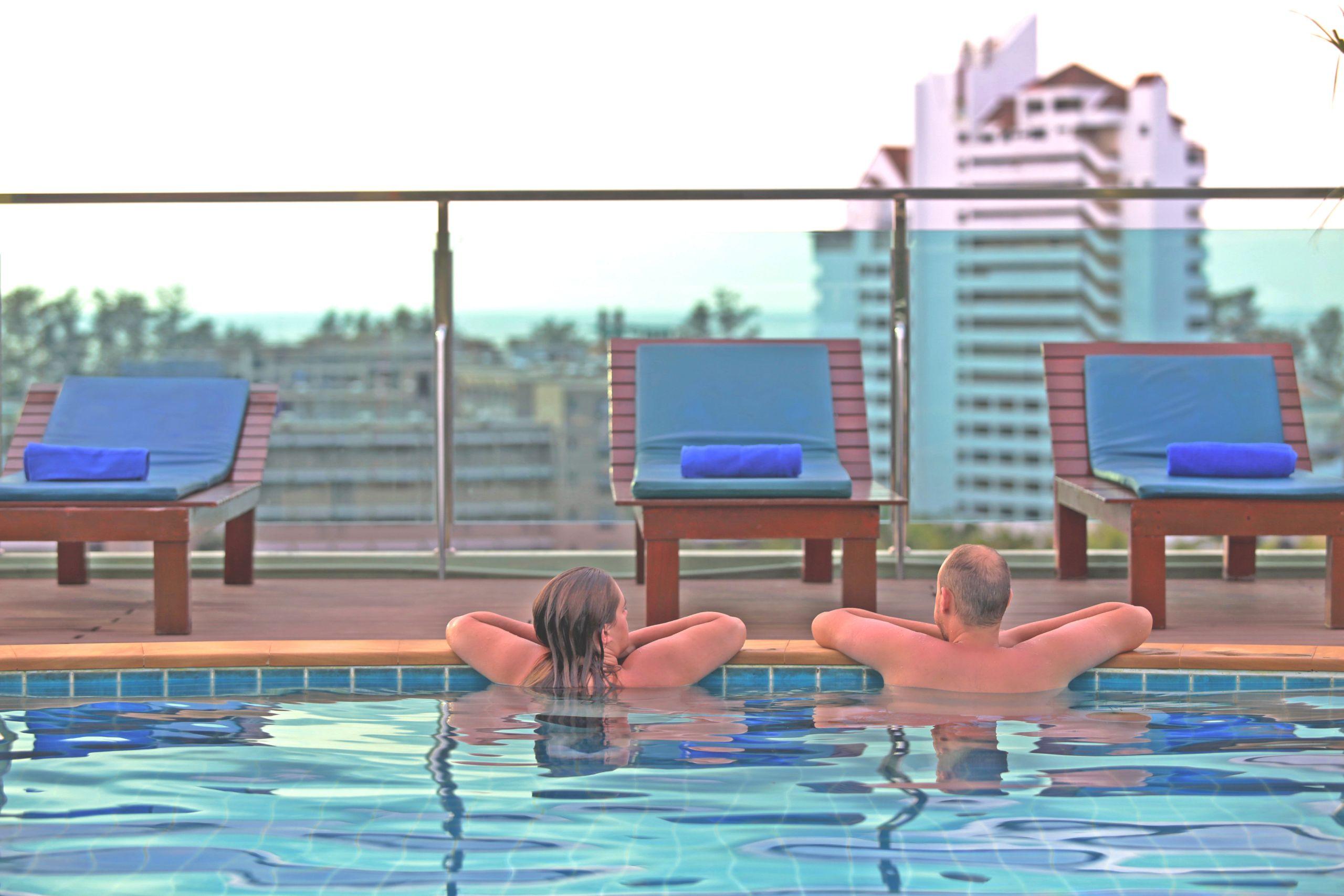 Add Plus Hotel & Spa Patong Eksteriør billede